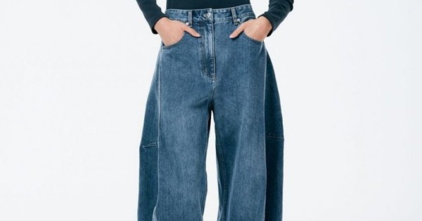 Юбка-карандаш и джинсы-подковы в трендах весны 2024 года