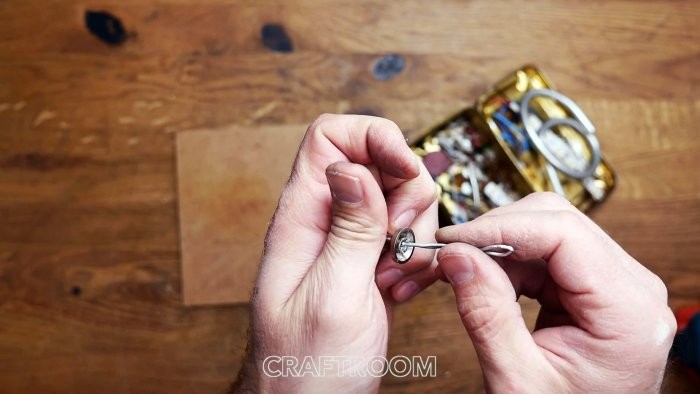 8 способов как отремонтировать сорванную резьбу в мебельной ручке